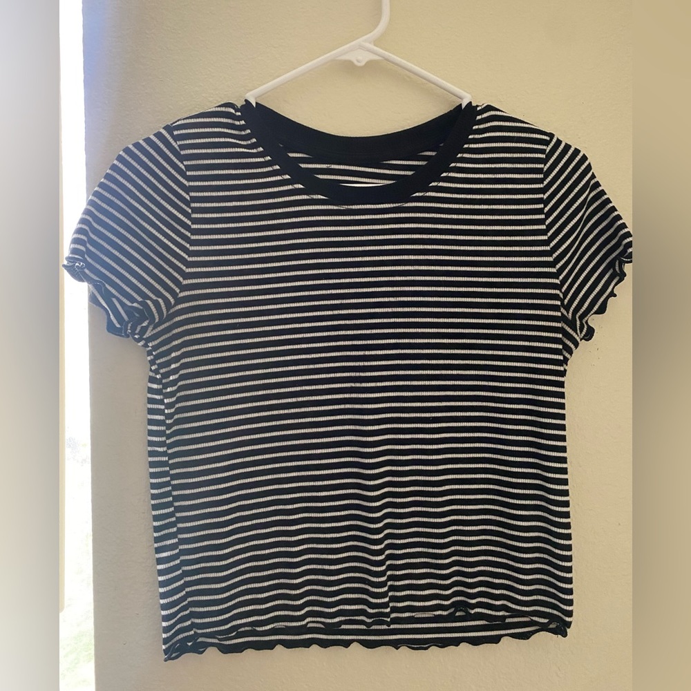 Ruffled women’s striped tee